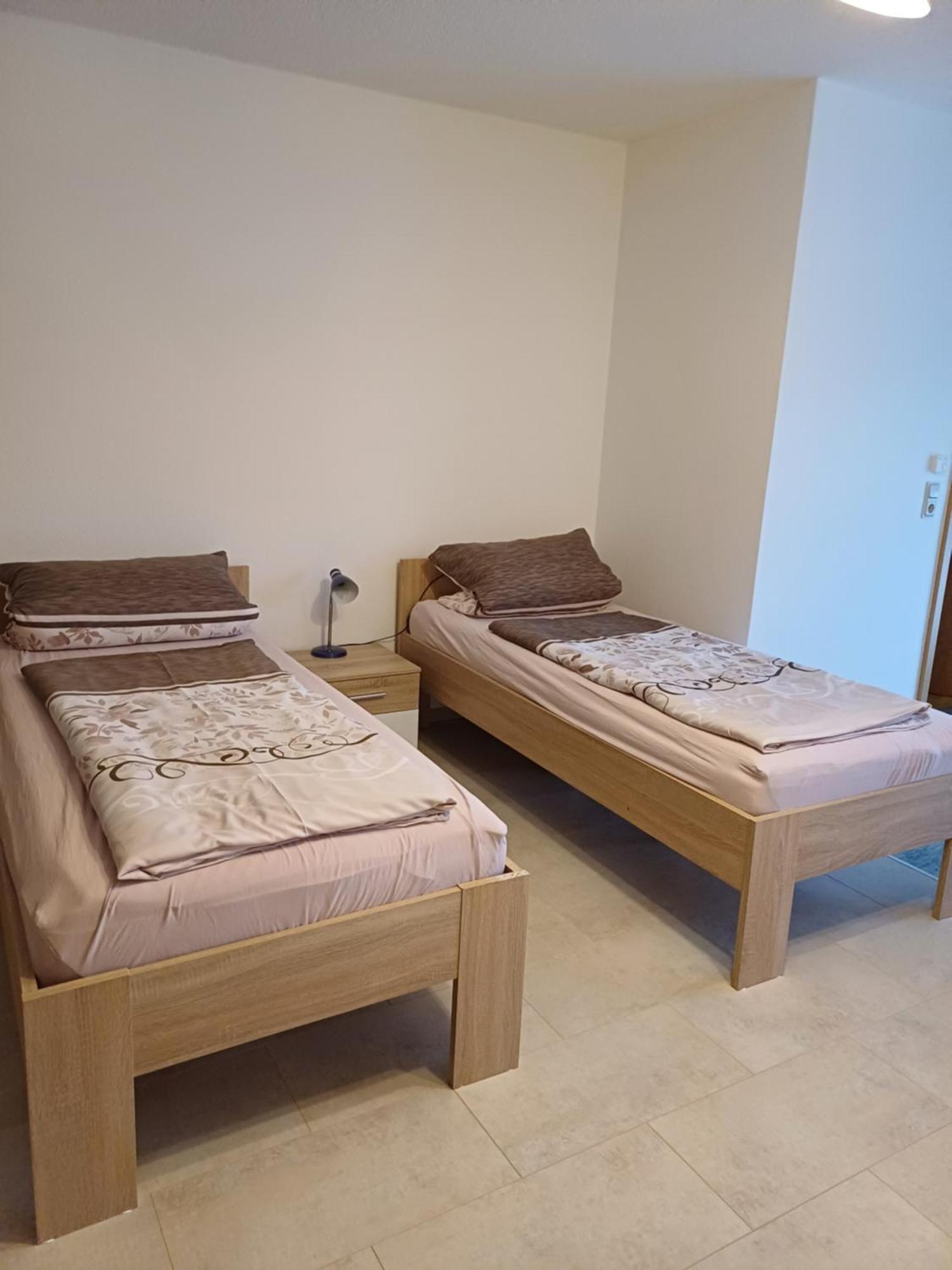Thueringer Zimmer Suhl Exterior photo